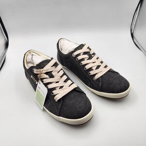 TAOS Star Charcoal Wash Canvas Sneakers Size 7 Women's Comfort Shoes